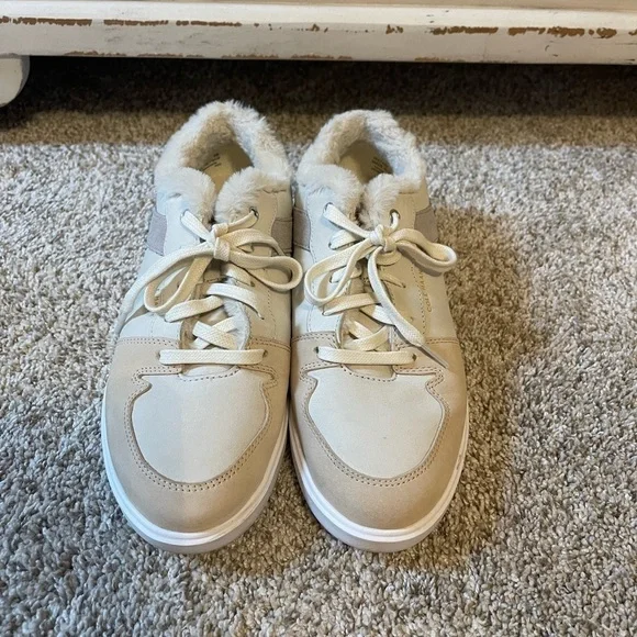 Cole Haan Grand sneakers with faux fur lining - Picture 3 of 7